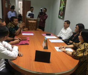 Permalink ke Upaya Mediasi di PN Batam, Toni Daud Sempat Abaikan Arahan Hakim