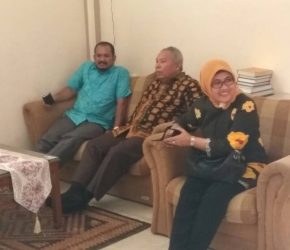 Permalink ke Bupati Safrial Hadiri PENAS KTNA XV 2017 di Aceh
