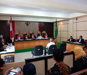 Permalink ke Jaksa KPK Sebut Dinas Lingkup Provinsi Jambi Sumbang Rp.77 Juta untuk “Uang Ketok Palu”