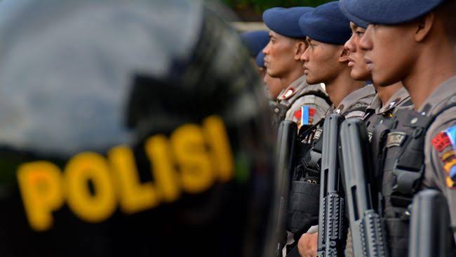 Permalink ke Surabaya Digoncang Bom, Pengamanan Pengunjung ke MaPolres Kerinci Diperketat