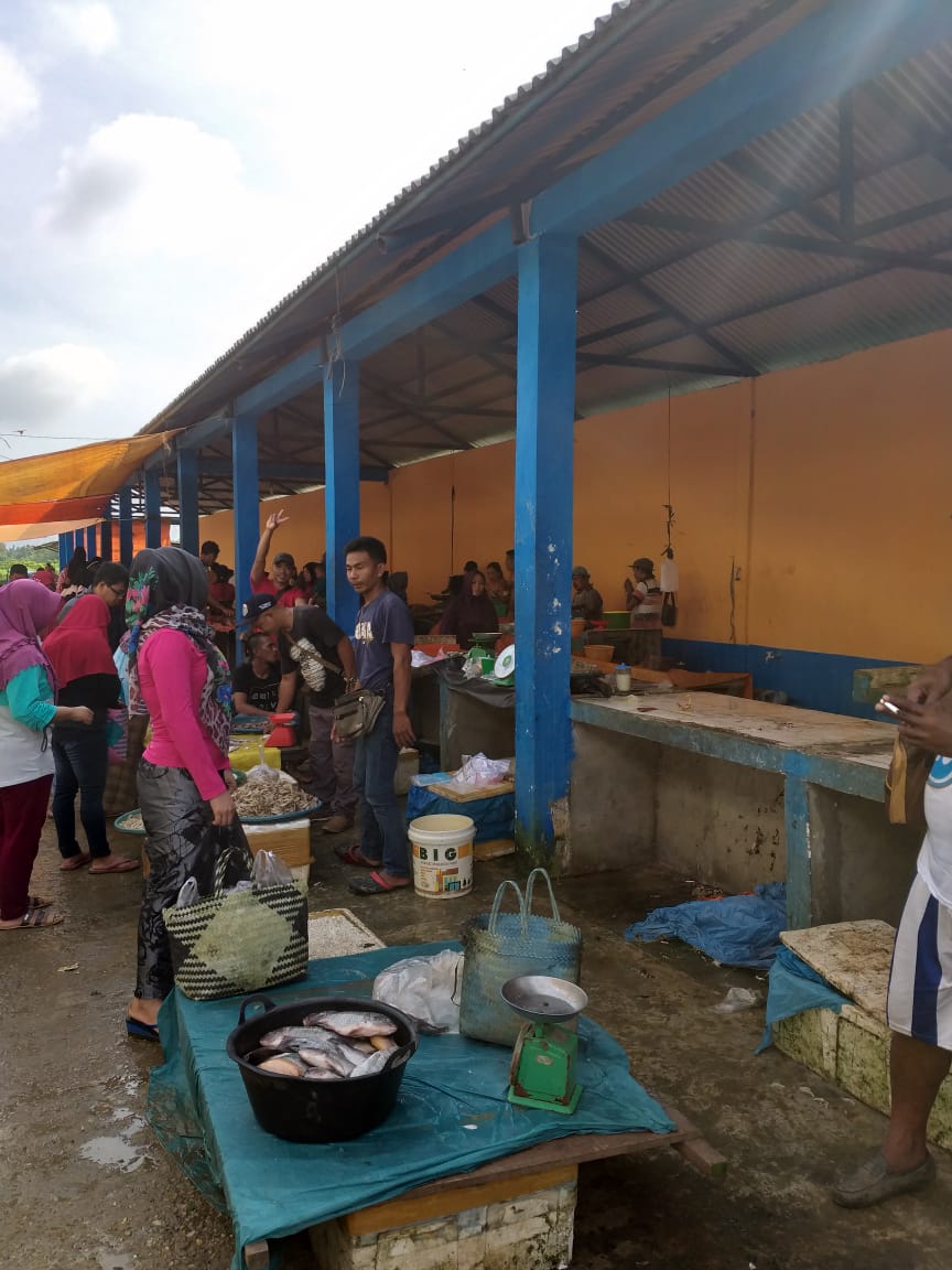 Permalink ke Pedagang  di Pasar Pacul I Keluhkan Air Bersih