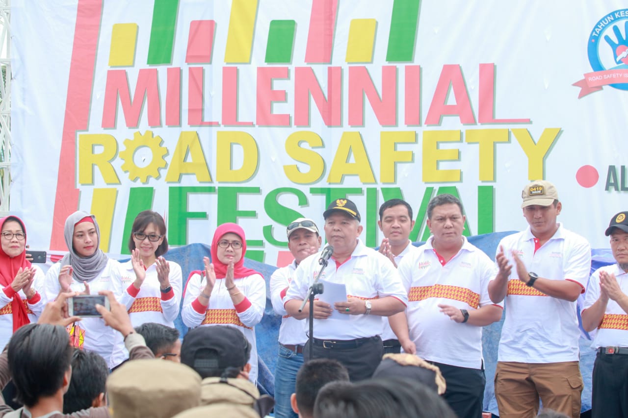 Permalink ke Ribuan Masyarakat Ramaikan Milenial  Road Safety Festival, Safrial Ajak Milenial jadi Pelopor Keselamatan 