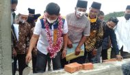 Permalink ke Cawagub Syafril Nursal Letakkan Batu Pertama Pembangunan Mushalla Nurul Ikhsan, di Desa Sungai Pegeh