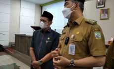 Permalink ke HM Kembali Diutus Pimpinan Dewan Dampingi Walikota Fasha pada Wisuda Tahfidz Siswa SD dan SMP se-Kota Jambi