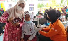 Permalink ke Ratusan Anak SD di Batanghari Mulai Disuntik Vaksin Covid-19