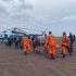 Permalink ke Personil Basarnas Jambi Diterjunkan untuk Evakuasi Helikopter yang Mendarat Darurat di Hutan Desa Tamiai