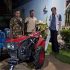 Permalink ke Ahmad Fathul Bari Salurkan Traktor Roda Dua di Muaro Jambi