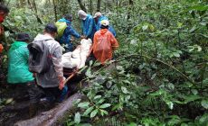 Permalink ke Alami Cedera Kaki, Seorang Pendaki Gunung Kerinci Berhasil Dievakuasi Tim SAR Gabungan