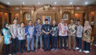 Permalink ke Wagub Sani Terima Audiensi KPID Provinsi Jambi Permalink ke Wagub Sani Terima Audiensi KPID Provinsi Jambi