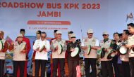 Permalink ke Aswas Kejati Jambi Hadiri Pembukaan Roadshow Bus KPK