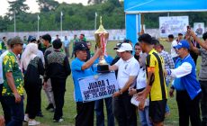 Permalink ke Wagub Sani Tutup Turnamen Sepak Bola Gubernur Cup Tahun 2024