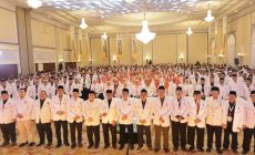 Permalink ke Bang Mus Bawa Pulang Semangat Rakernas PKS 2025 : Saatnya 8 Program Unggulan Jadi Gerakan Nyata Permalink ke Bang Mus Bawa Pulang Semangat Rakernas PKS 2025 : Saatnya 8 Program Unggulan Jadi Gerakan Nyata