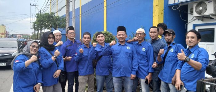 IWO Tanjab Barat Tebar Ratusan Takjil dan Santuni Yatim Piatu di Bulan Suci Ramadhan