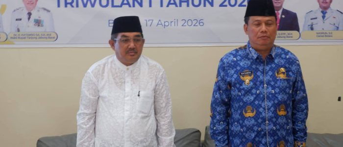 Rakor Camat dan Lurah Digelar di Betara, Bupati UAS Tekankan Sinkronisasi Program hingga Pengelolaan Sampah